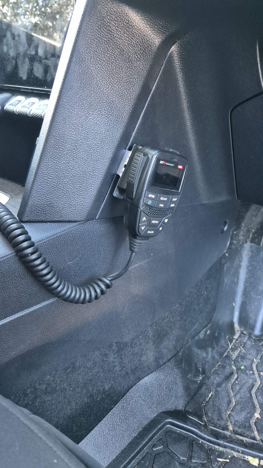 VW Amarok NF 2023+ UHF Hand piece mount HP-200