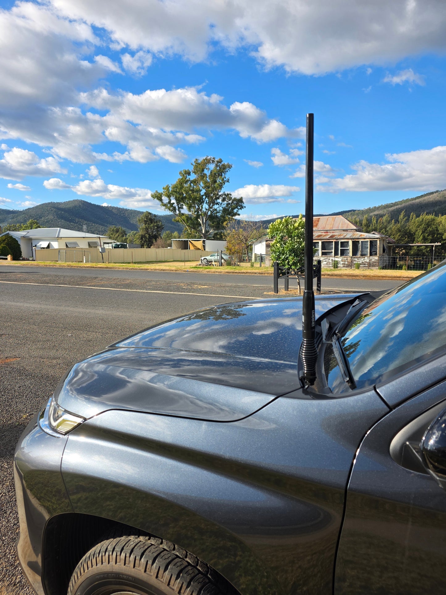 Mitsubishi Pajero Sport QG 2024+ Bonnet Aerial UHF Antenna Bracket BB-018