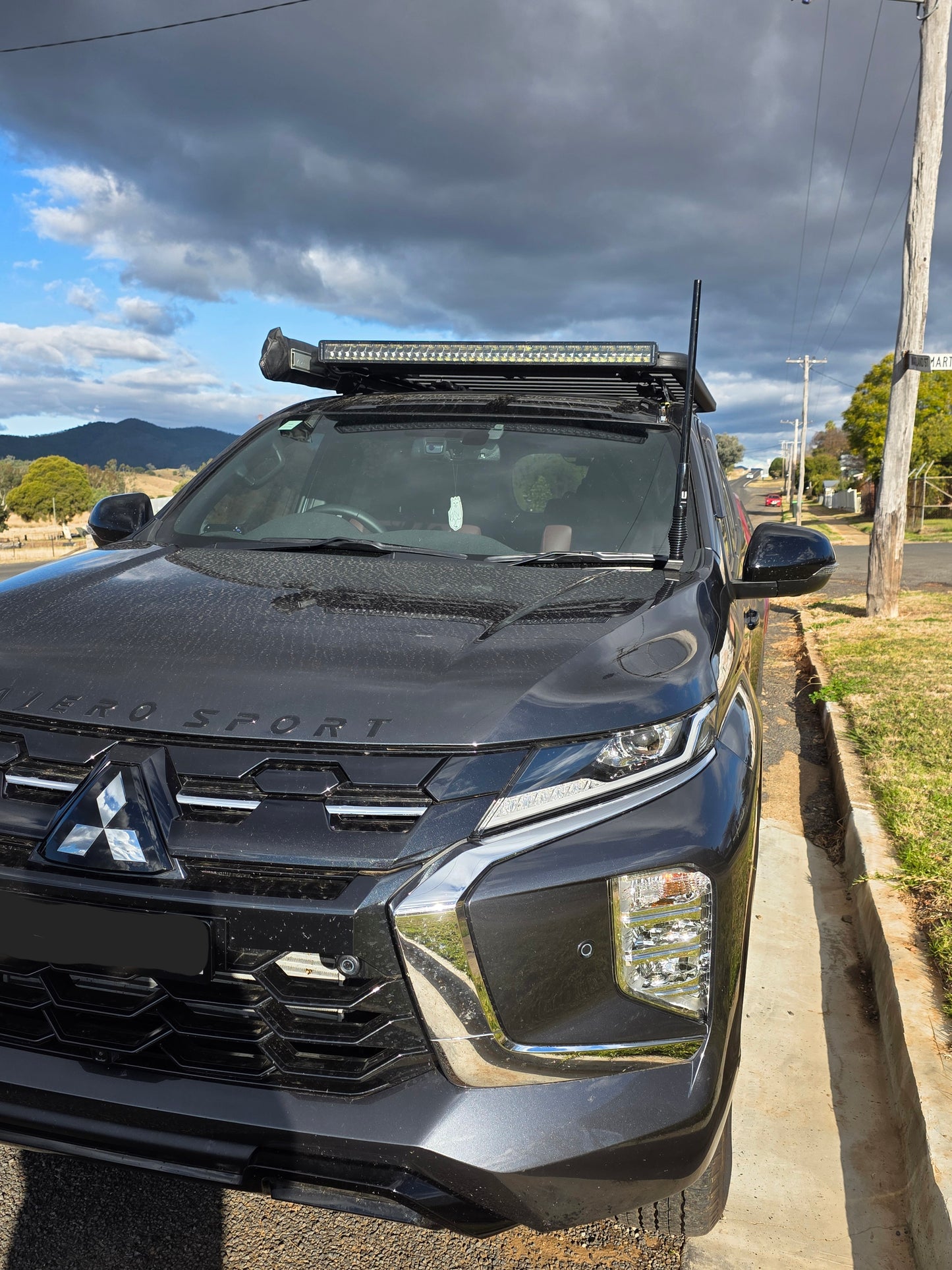 Mitsubishi Pajero Sport QG 2024+ Bonnet Aerial UHF Antenna Bracket BB-018