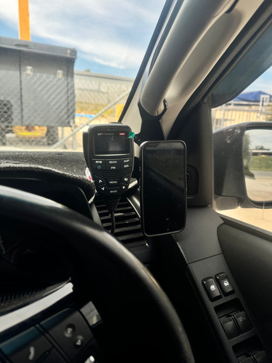 Holden Colorado/Colorado 7 (2012-2020) Phone & UHF Holder 4025-PH-D