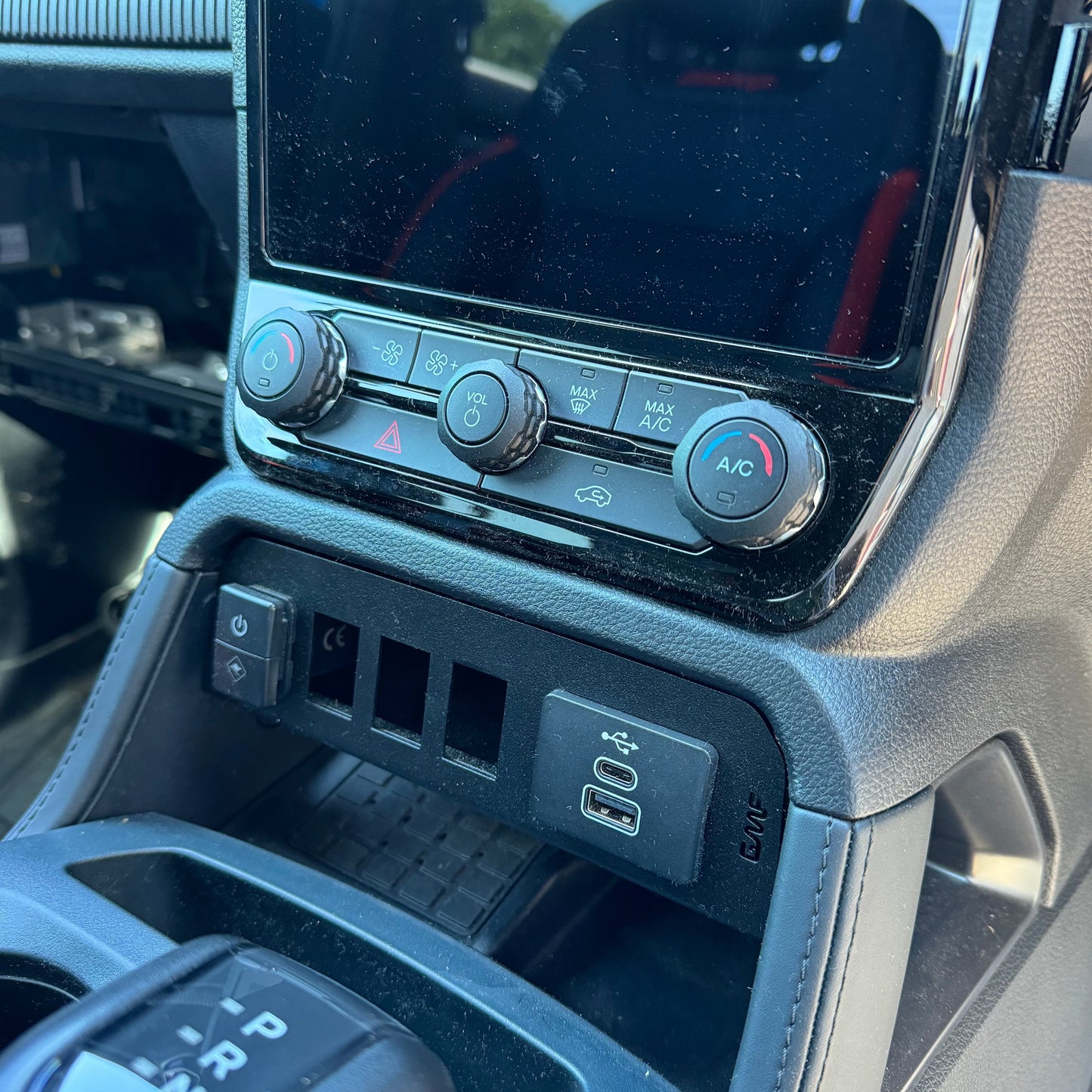 Next Gen Ford Ranger Wildtrak, Platinum, Limited, Raptor & Everest Switch Panel to suit 12" Screen SW-1012