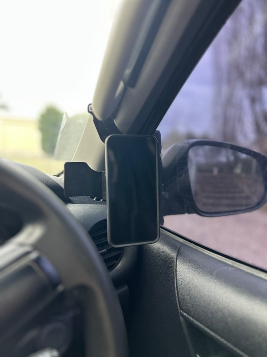 Toyota Hilux N80 2015+ Phone & UHF Hand Piece Holder 4009-PH-D
