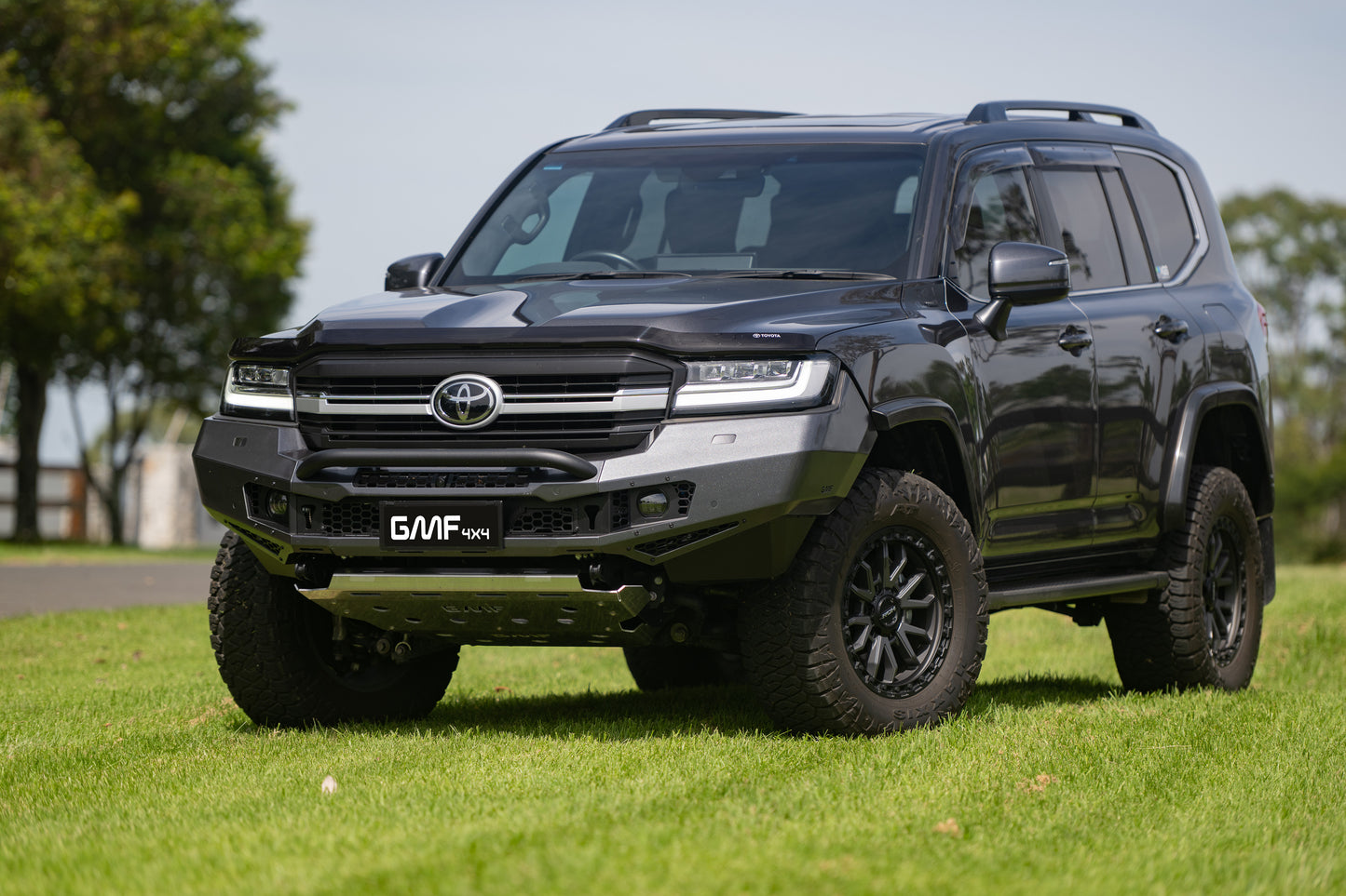 Toyota Landcruiser LC300 2022+ G6  Steel Bumper/ Bull Bar