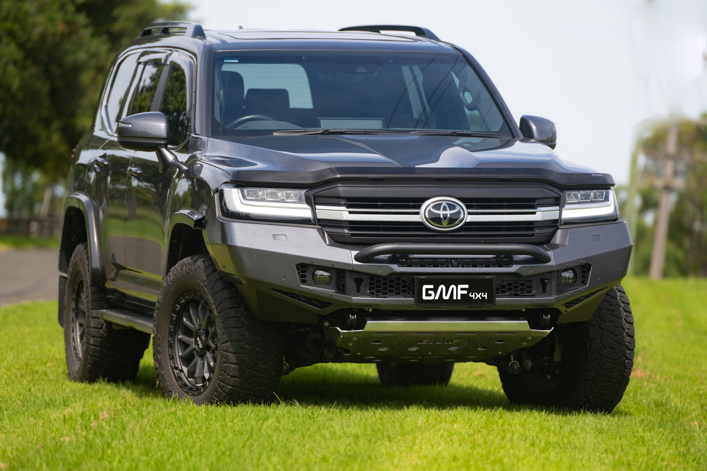 Toyota Landcruiser LC300 2022+ G6  Steel Bumper/ Bull Bar