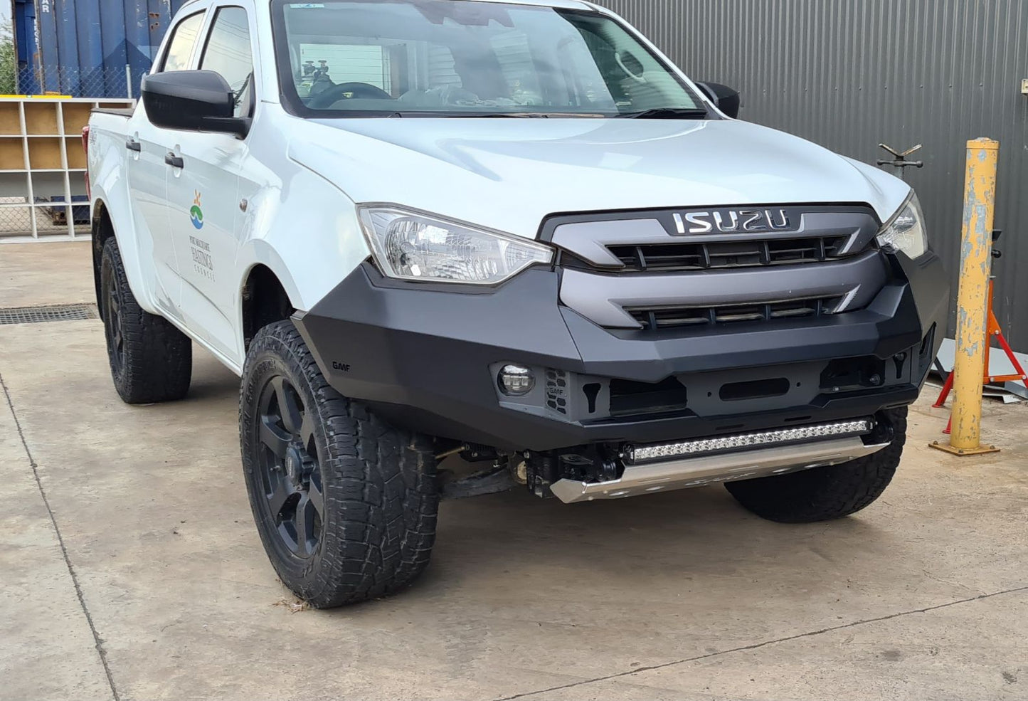 Isuzu DMAX 2021-2024.5 G6 Steel Bumper/ Bull Bar ON SALE