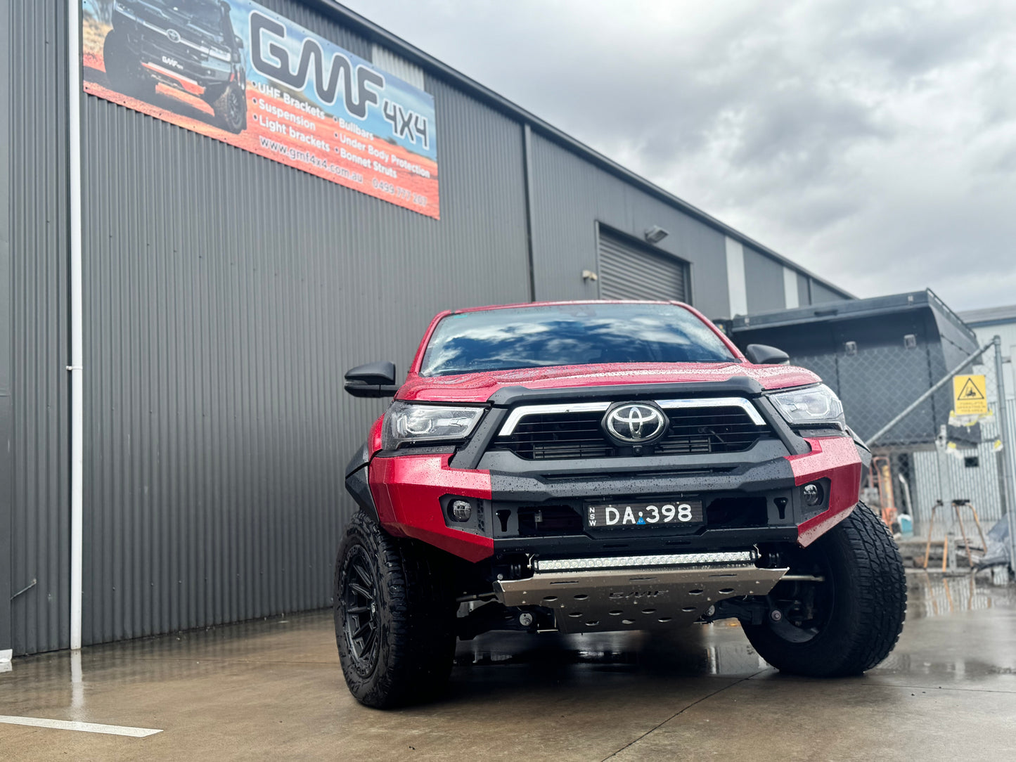 Toyota Hilux ROGUE N80 2021-2025 G6  Steel Bumper / Bull Bar